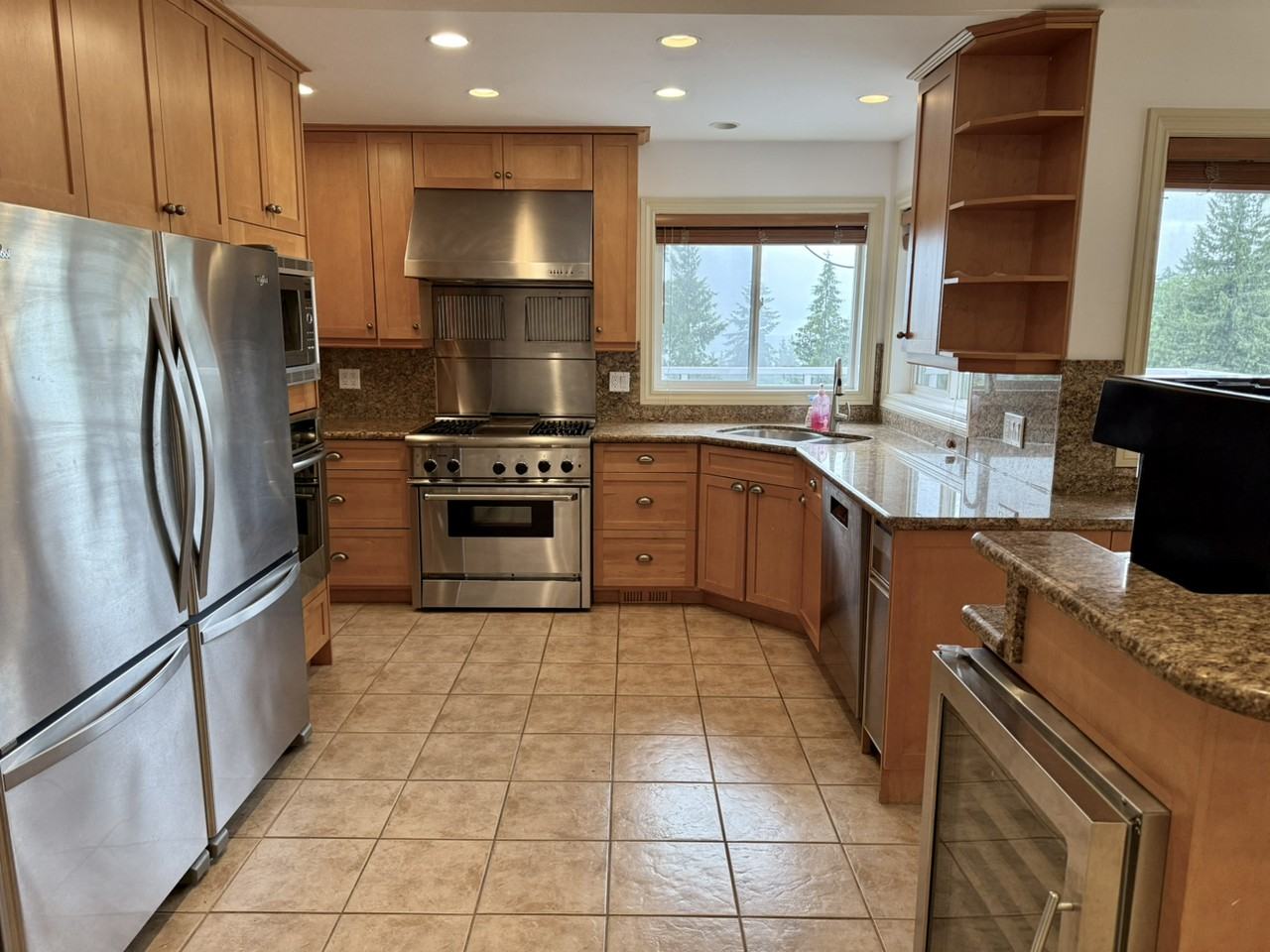 1625 Chippendale Rd - Photo 3 of 13