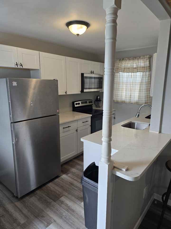 133 W Youngs Ave #8 - Photo 2 of 5