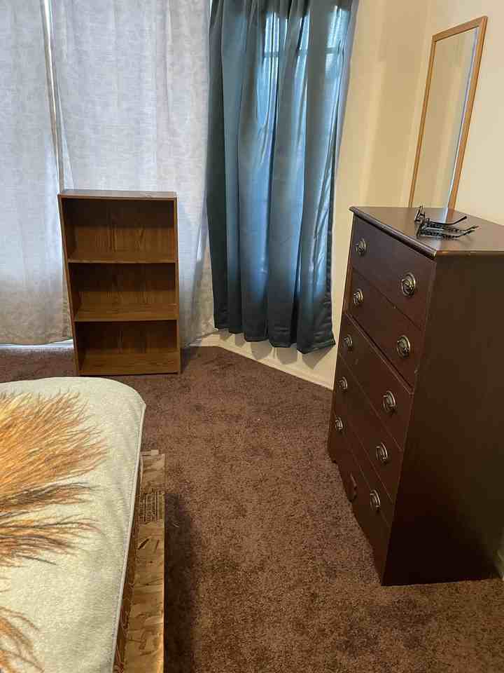 E Fairfield St - Photo 2 of 4