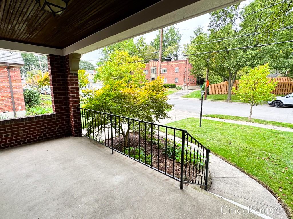 4117 Paxton Ave #NA - Photo 2 of 27