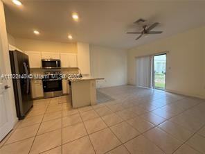 1100 Sw 6th Ct #0 - Photo 5 of 9