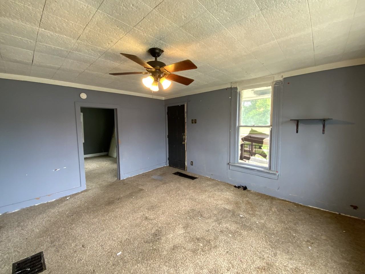 1102 N Bowman Ave #NA - Photo 2 of 18