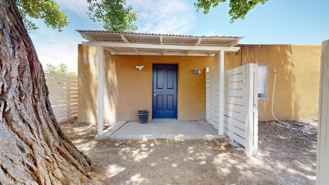 1207 Barelas St Sw #C - Photo 1 of 1