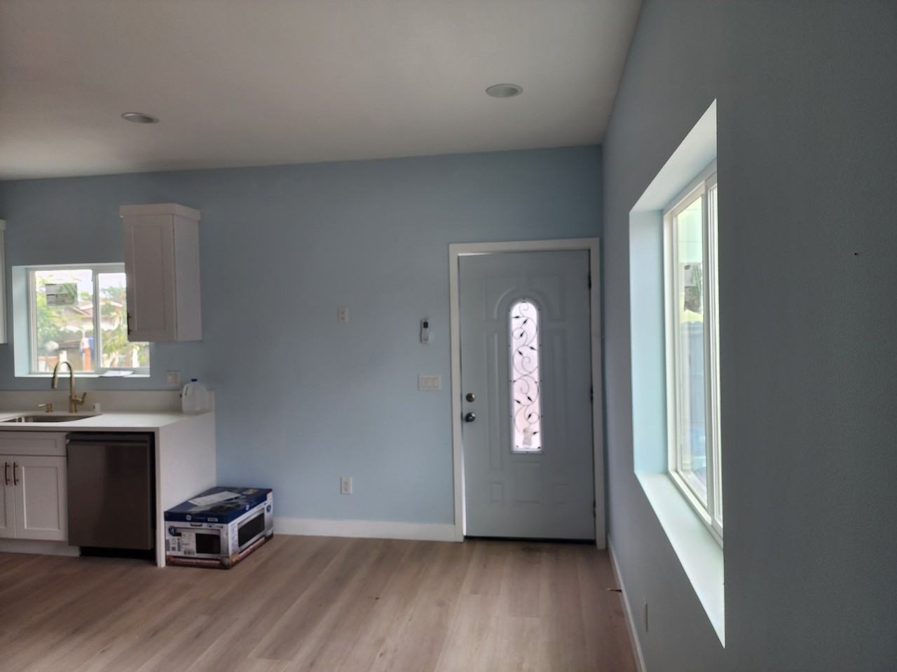 15302 Leahy Ave #NA - Photo 2 of 11