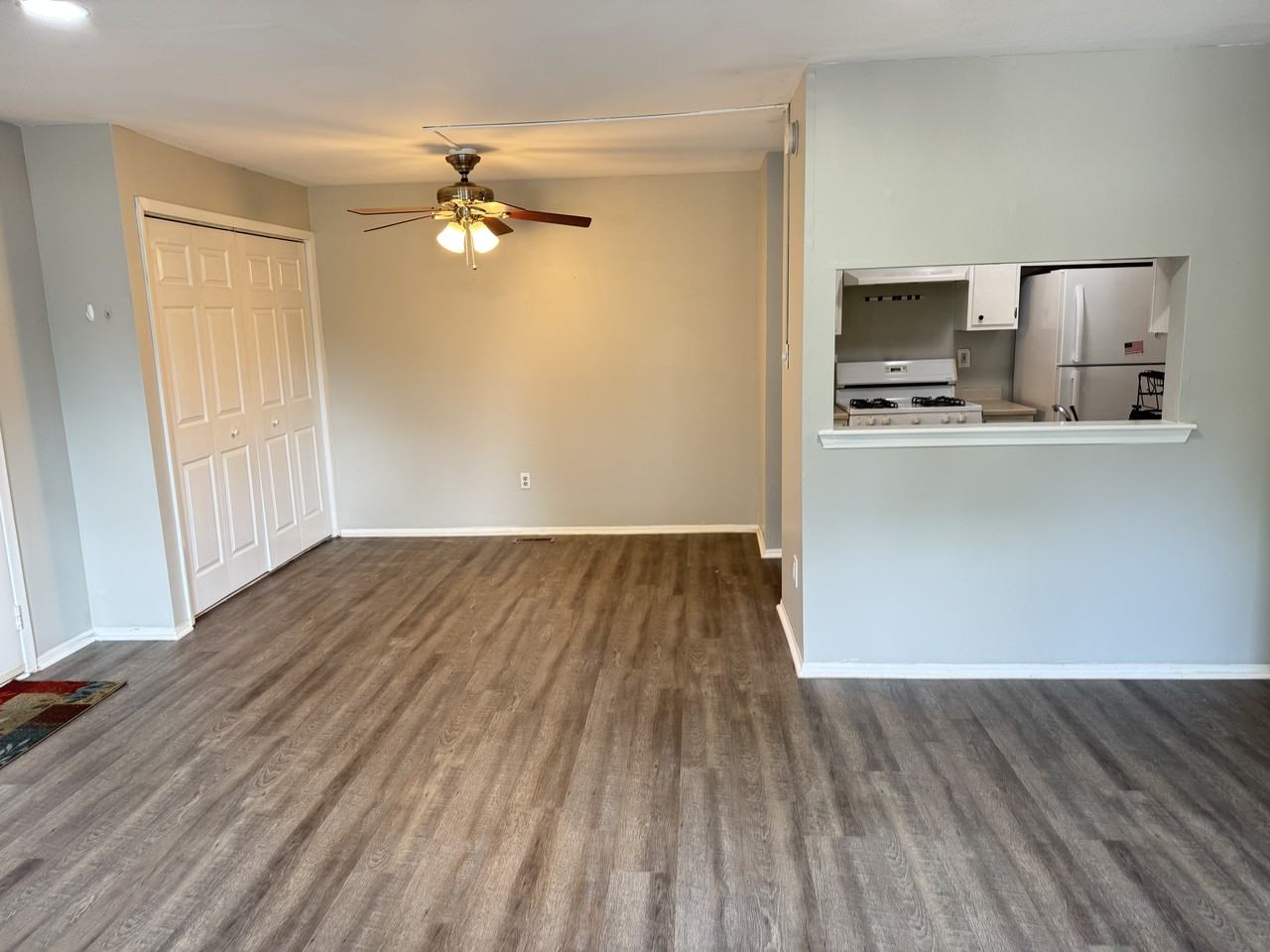 1209 Braxton Ct - Photo 2 of 17