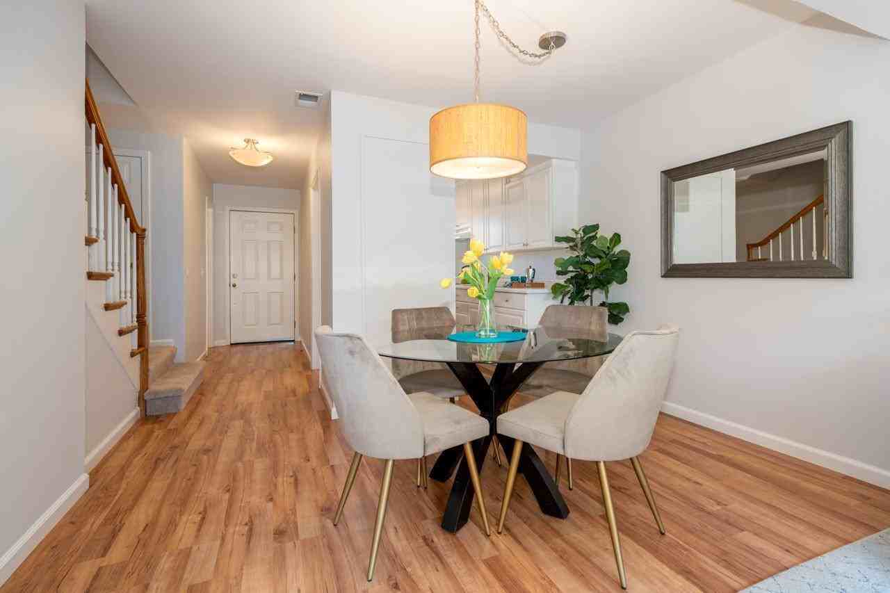 7130 Rainbow Dr #13 - Photo 3 of 15