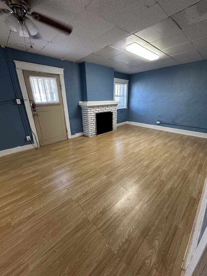 418 Fewel St #418FEWEL - Photo 4 of 24