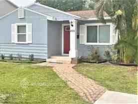 833 61st Ave Ne - Photo 1 of 1