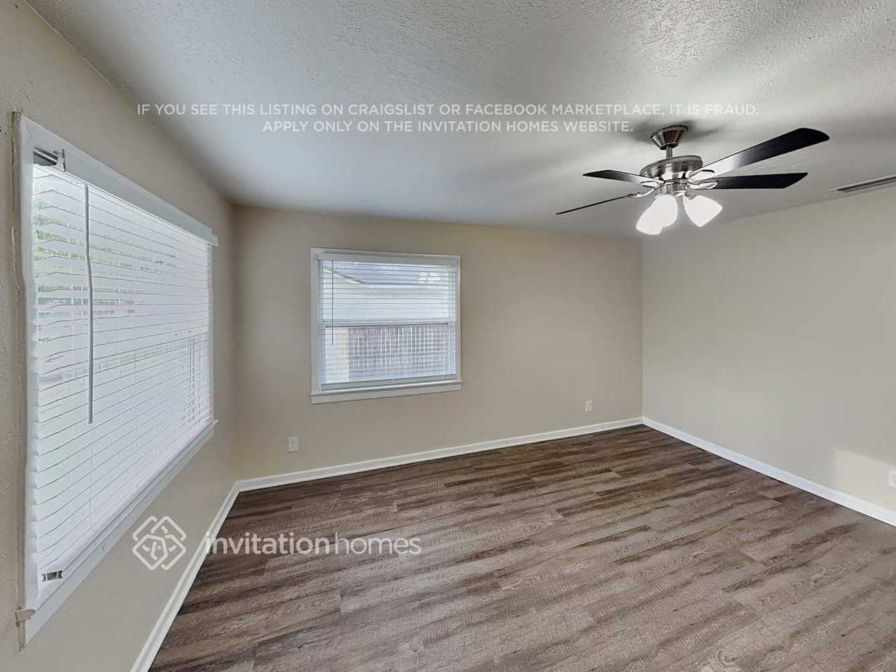 1317 S Mellonville Ave - Photo 5 of 15