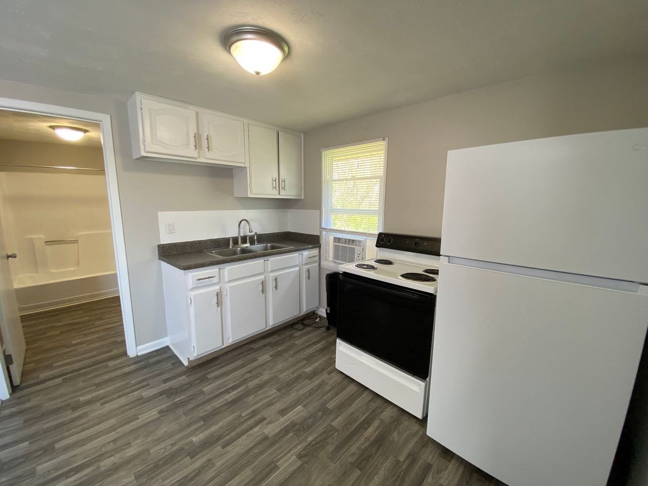 J Galt Investments, LLC - Photo 3 of 27