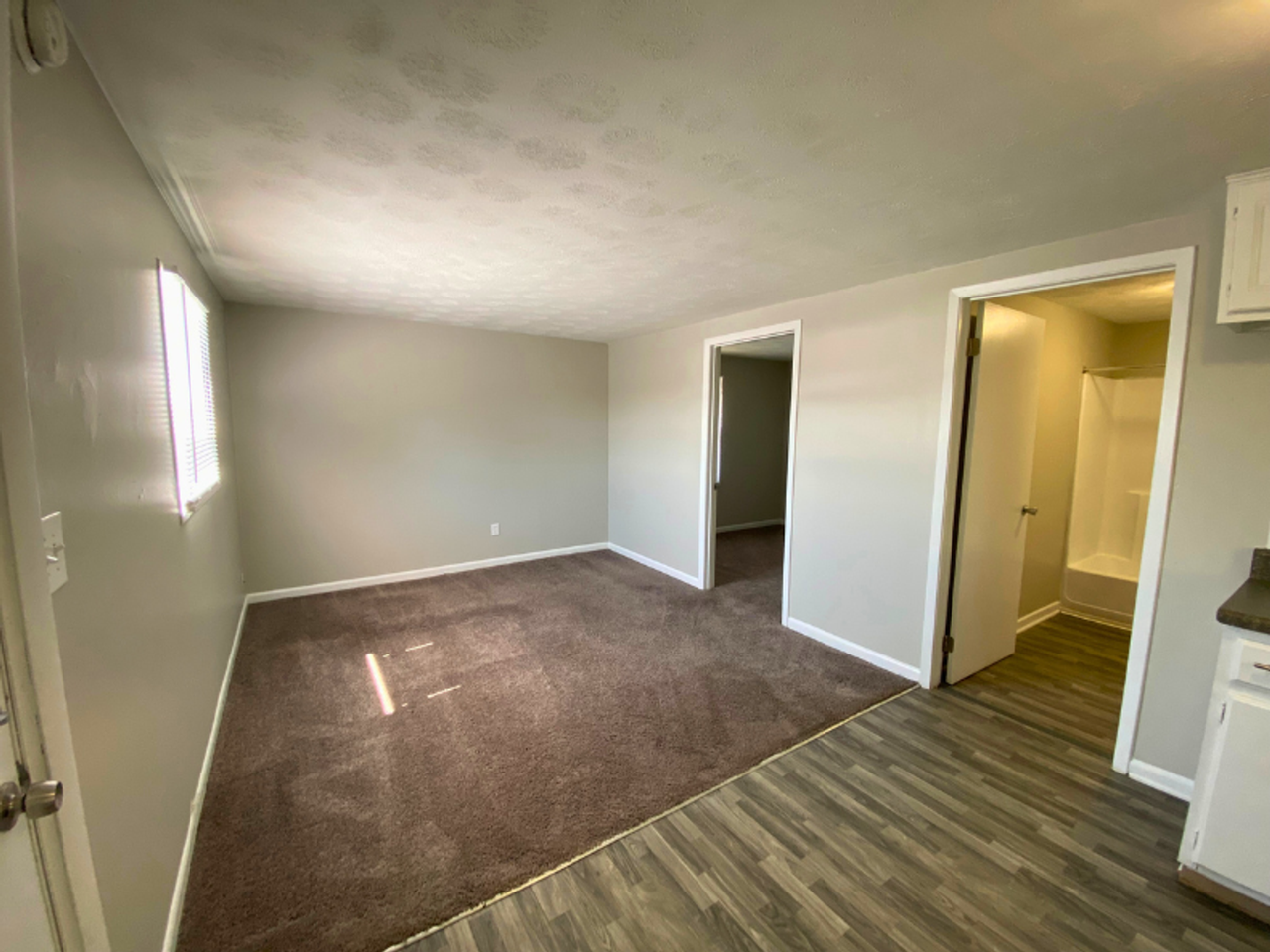 J Galt Investments, LLC - Photo 4 of 27