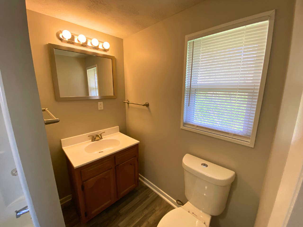 J Galt Investments, LLC - Photo 6 of 27