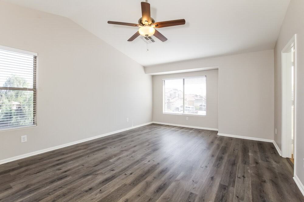 12307 W Orange Dr - Photo 5 of 17
