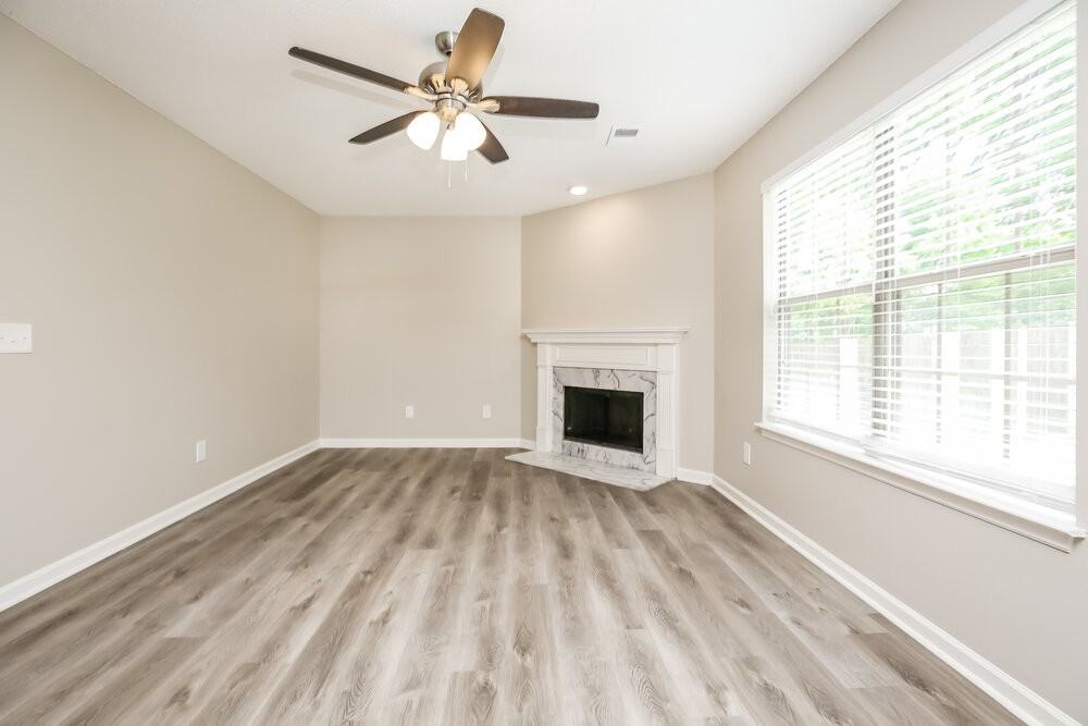 309 Cedar Park Cir - Photo 5 of 17