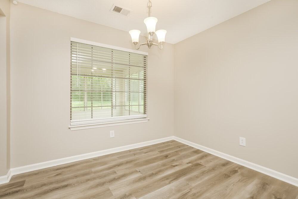 309 Cedar Park Cir - Photo 6 of 17