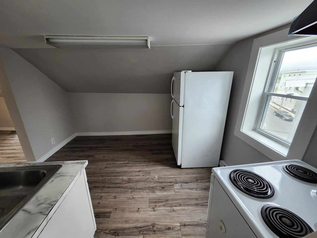 256 Waterloo Streetunit 2 #2 - Photo 3 of 10