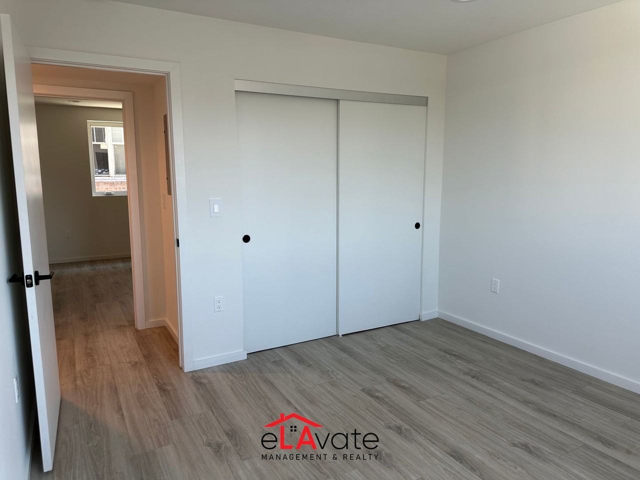 1035 N. Serrano Ave. - Photo 7 of 38