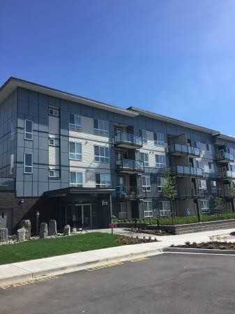 1948 Parallel Two Apartment