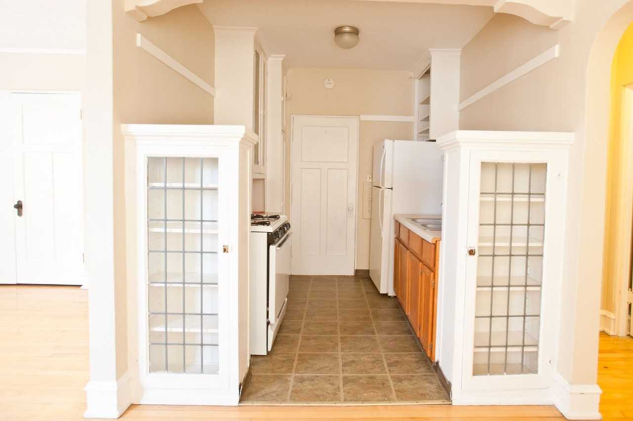 1720 E Newton Apartments - Photo 5 of 10