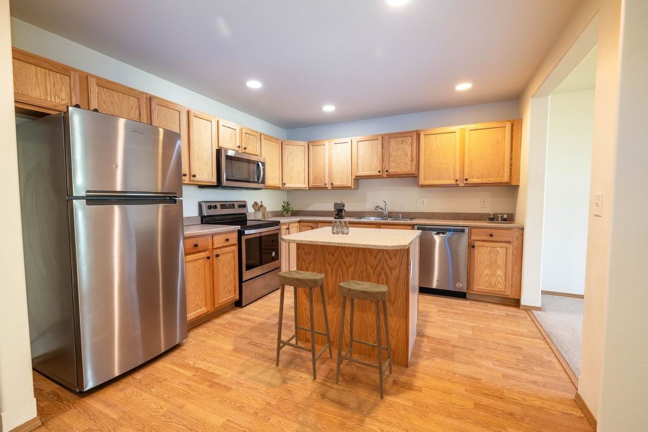 2969 Warbler Way #2 - Photo 4 of 15