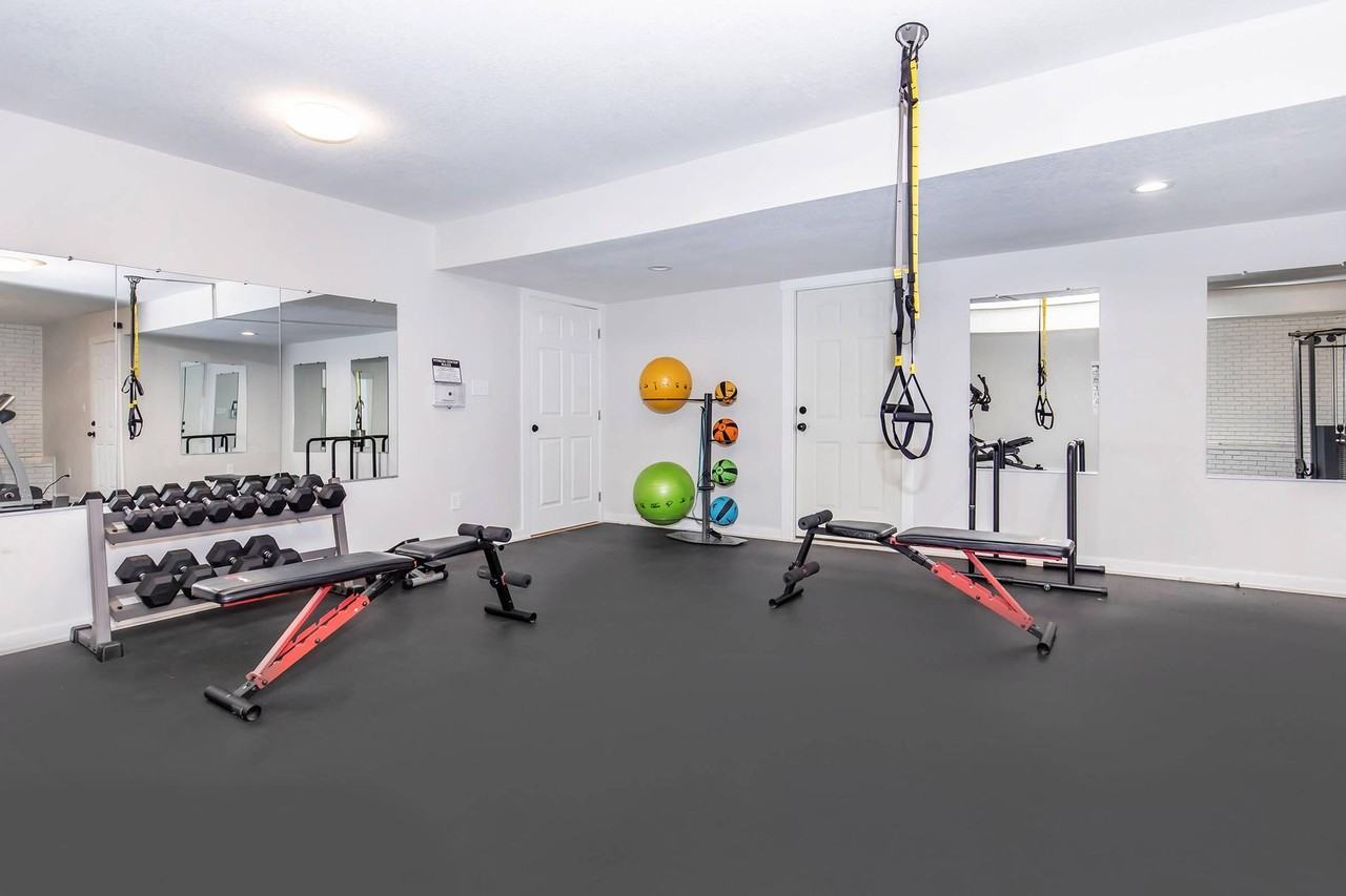 Finn Apartments - Photo 4 of 39