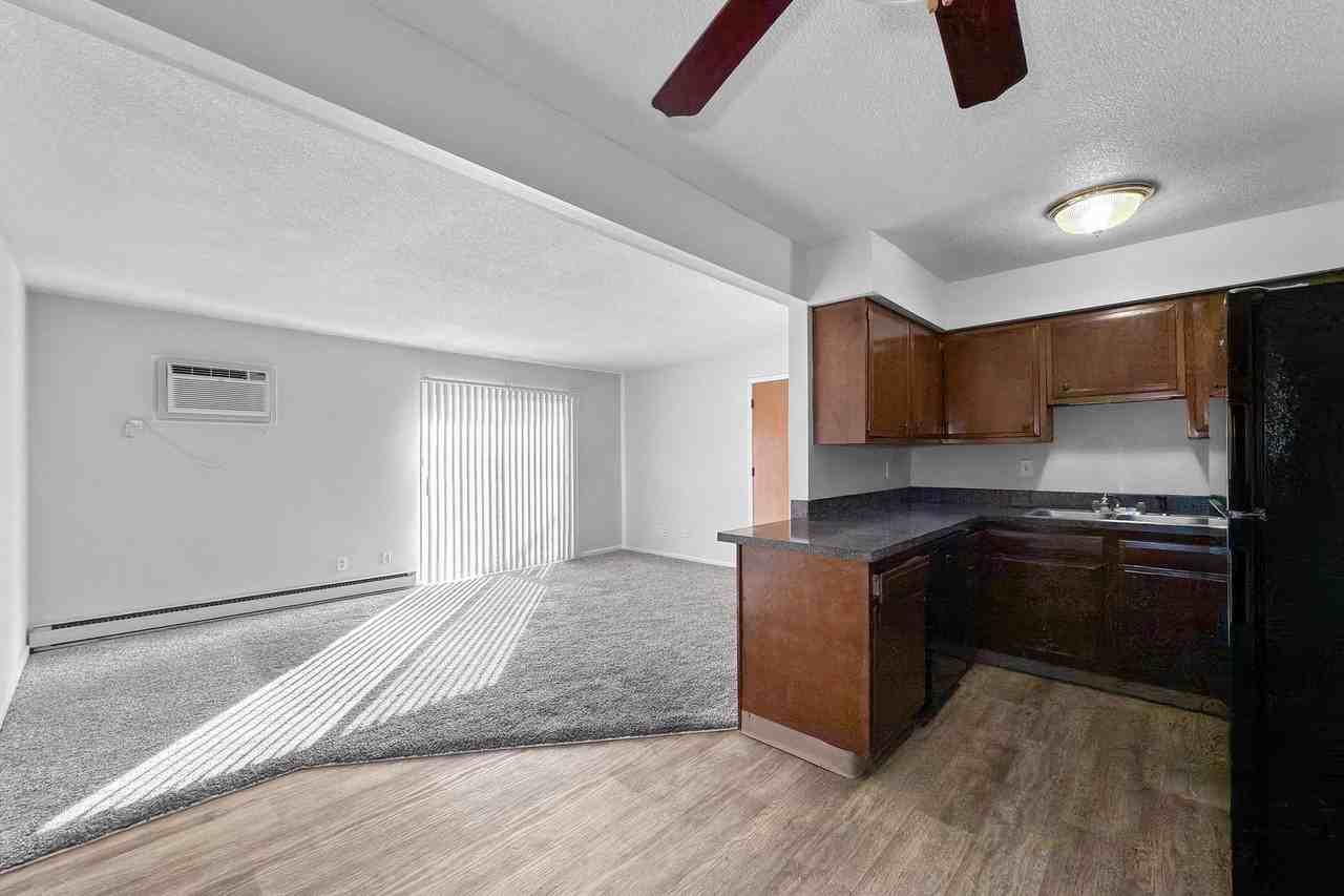 Bexley Urbandale - Photo 5 of 50