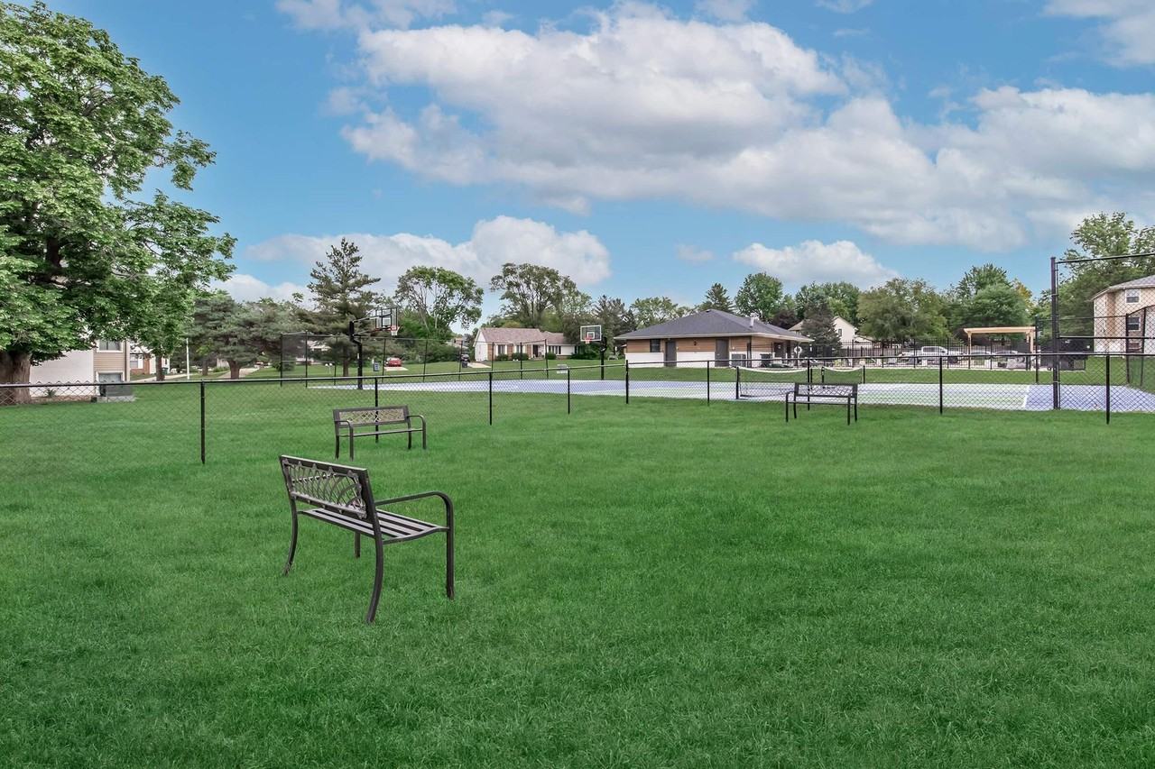 Bexley Urbandale - Photo 7 of 50