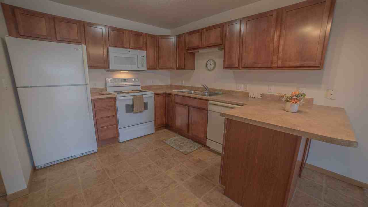 Prairie Sky Apartments - Photo 2 of 33