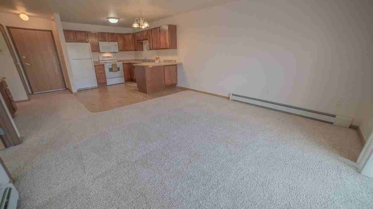 Prairie Sky Apartments - Photo 6 of 33