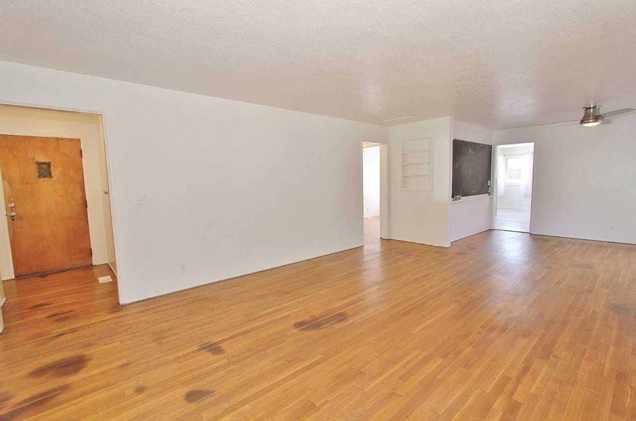 1210 N 20th St - Photo 7 of 23