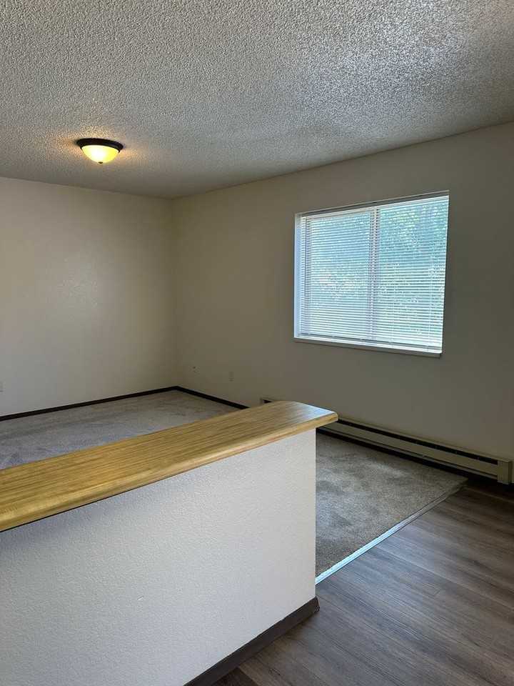 222 W 5th St - Photo 2 of 10