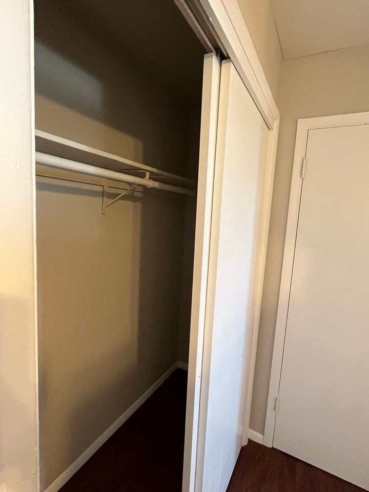 720 Plumas Street - Photo 7 of 12