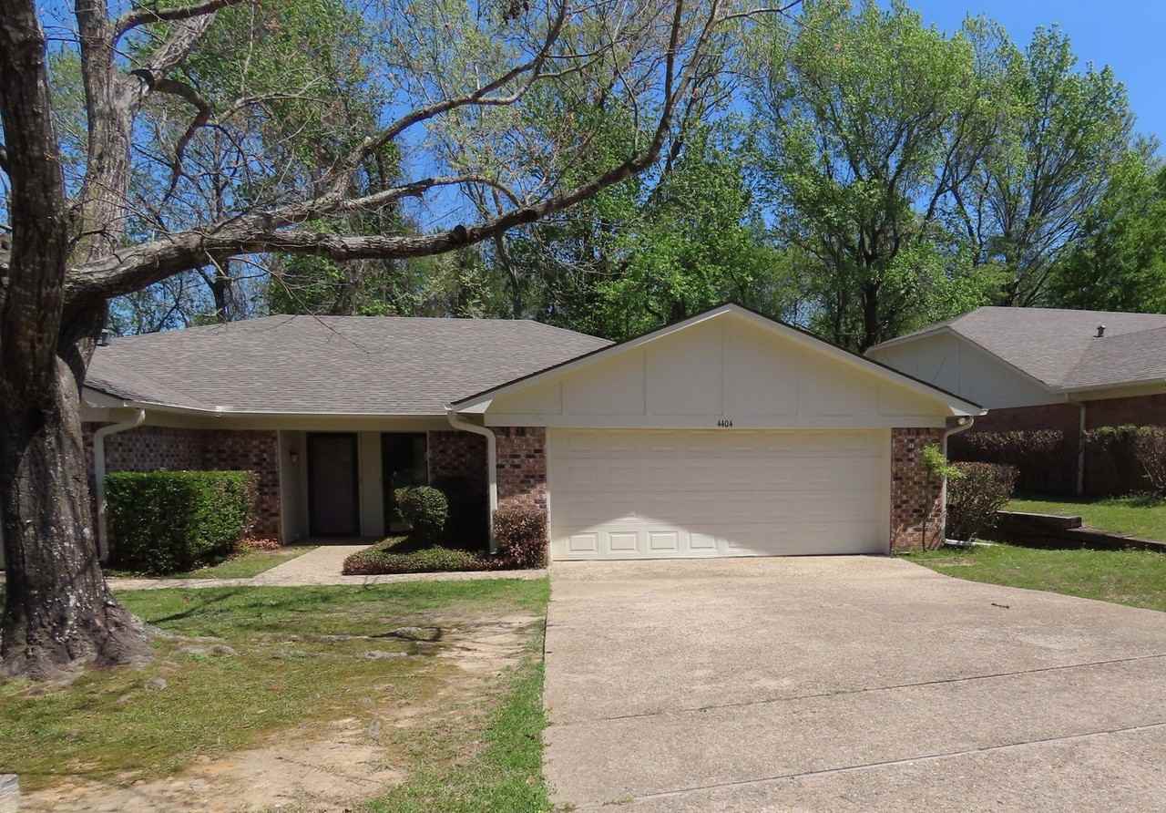 4404 Edinburgh Dr - Photo 3 of 17