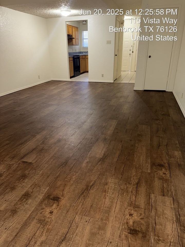 111 Vista Way - Photo 7 of 12