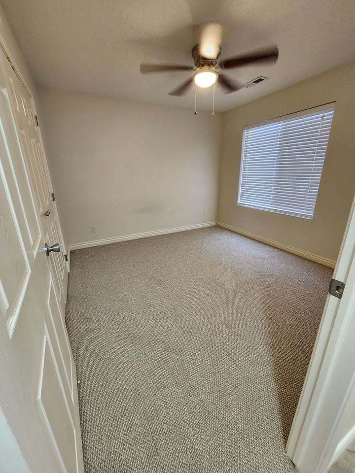2155 W 700 S #23 - Photo 4 of 24