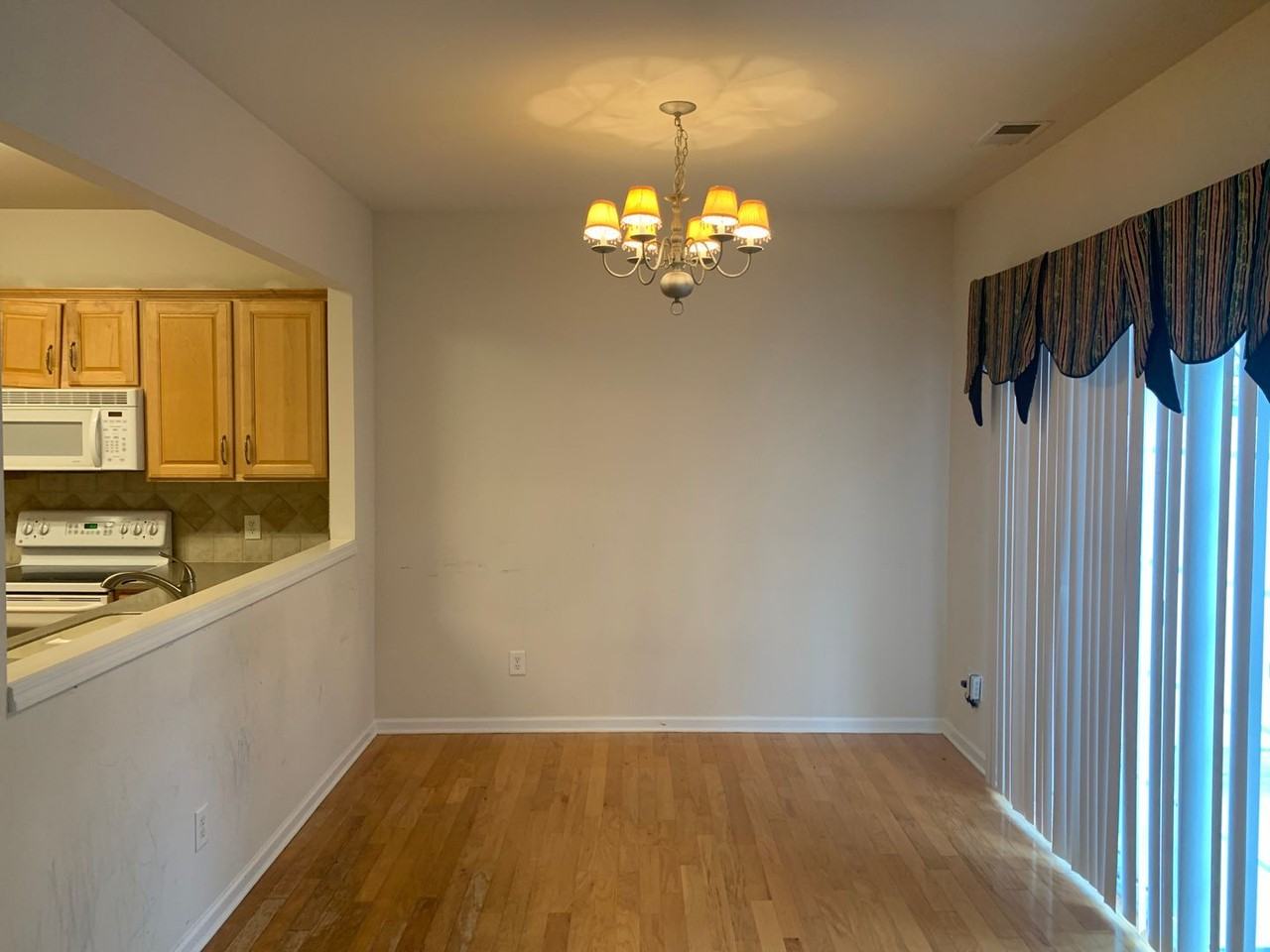 9043 Mcalwaine Preserve Ave - Photo 7 of 22