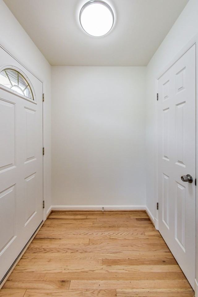 906 Snider Ln - Photo 2 of 50