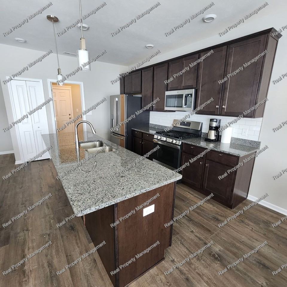 11393 W 123rd Ave - Photo 5 of 17