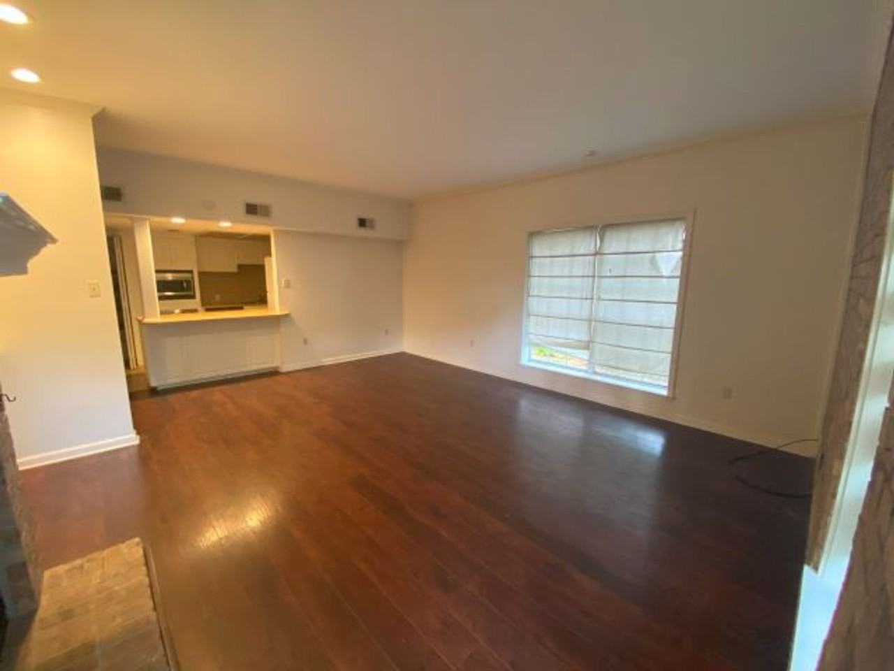4916 Stumberg Ln - Photo 3 of 22