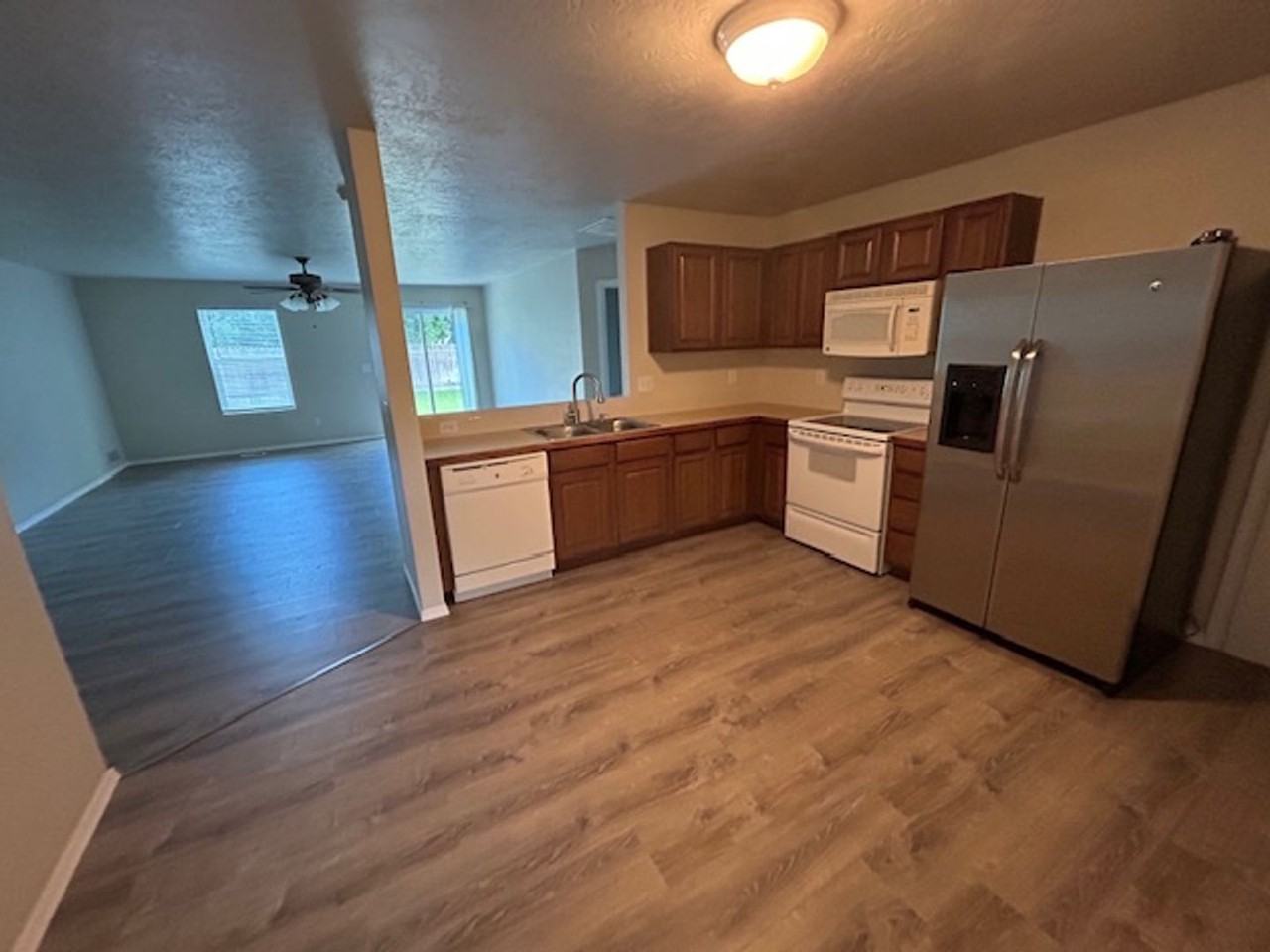 121 E Havasupai St - Photo 3 of 18