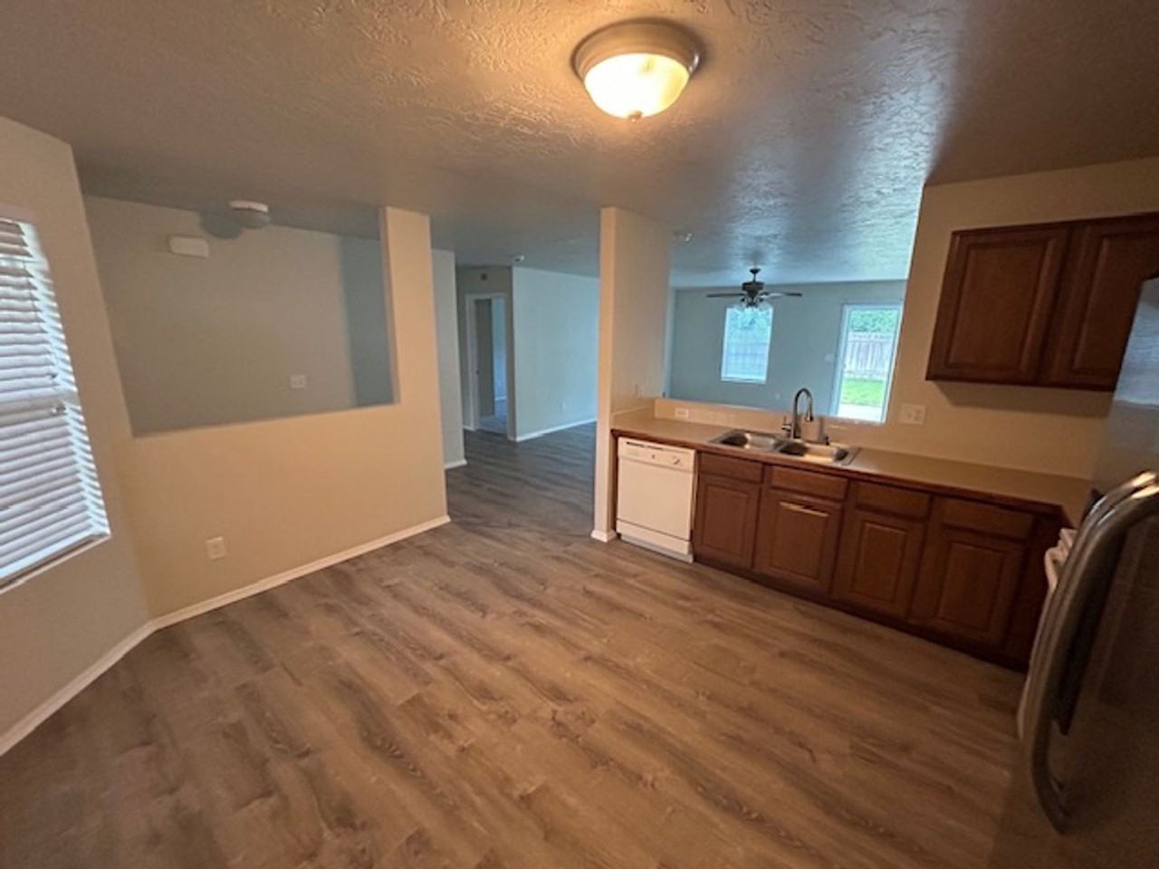 121 E Havasupai St - Photo 4 of 18