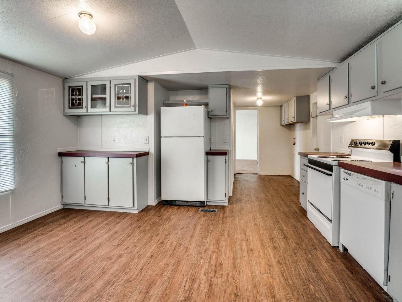 7351 142nd St Lot 37 - Photo 7 of 20