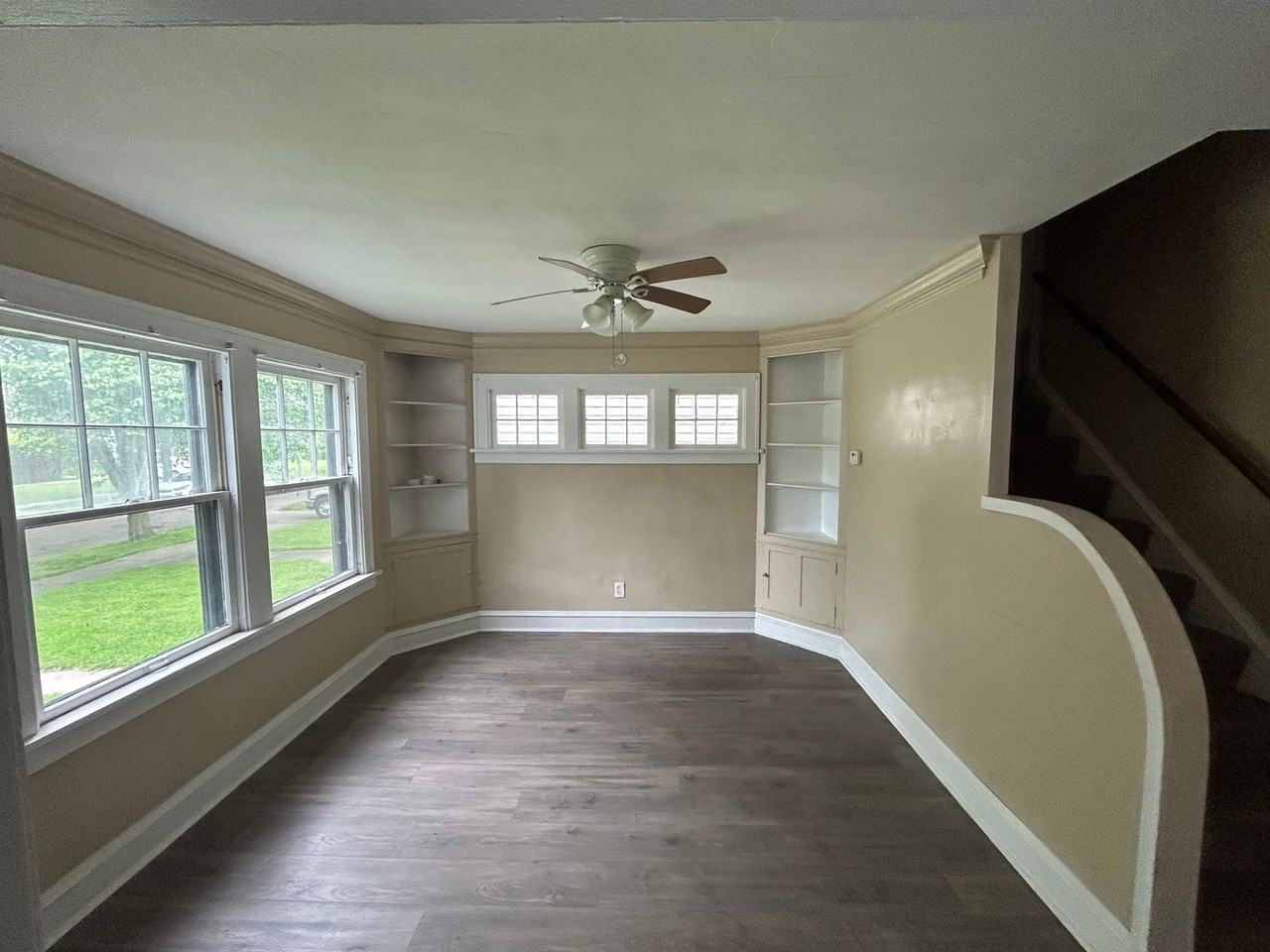 3633 Cedarbrook Rd - Photo 3 of 7