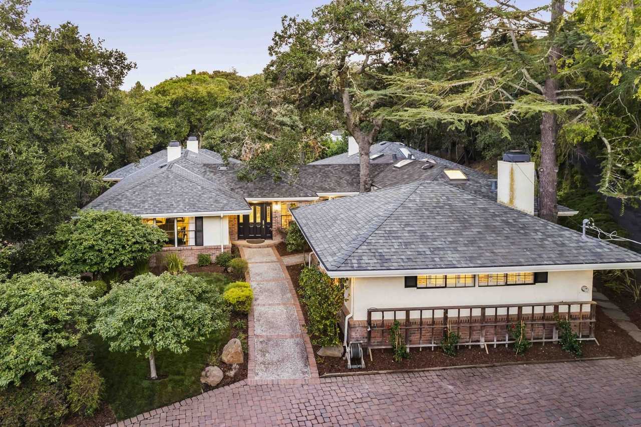 76 Melanie Ln - Photo 2 of 39