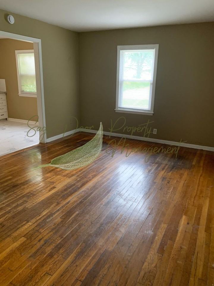 1014 N Union St - Photo 2 of 13