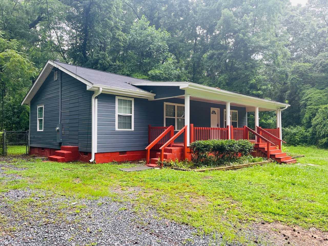 3402 Old Fairburn Rd - Photo 2 of 31