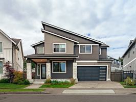 featured image of 32847 Se Cottonwood St
