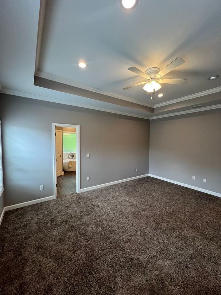 112 Bellwood Trl - Photo 3 of 20