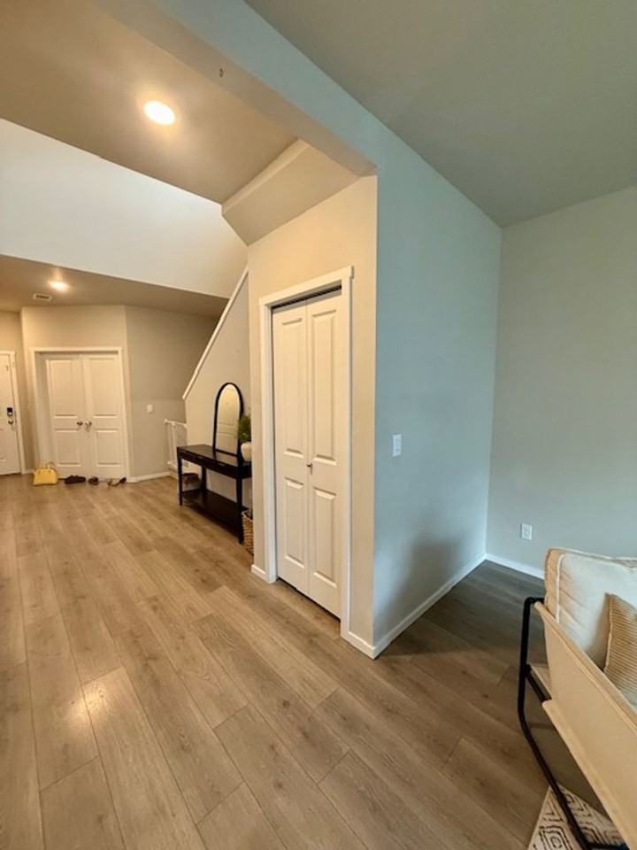 20639 Rolen Ave - Photo 2 of 26