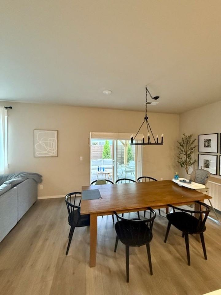 20639 Rolen Ave - Photo 6 of 26